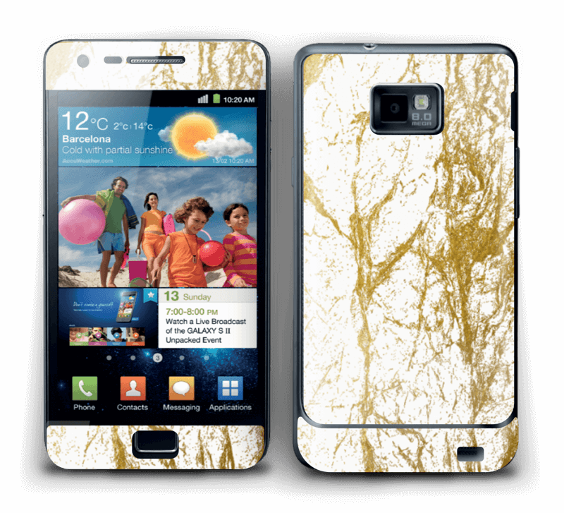 Lovely gold and white design for your skin, add your own personal touch with your name.