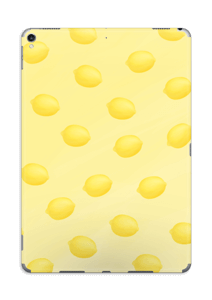 Summer lemon in yellow