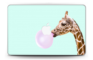 Giraffe with a chewing gum Skin MacBook Air 11”