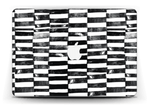 Mustat viivat tarrakuori MacBook Air 13”