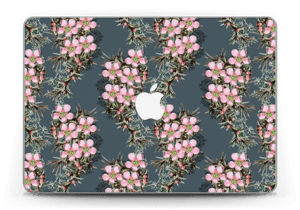 Vaaleanpunaiset kukkaset tarrakuori MacBook Pro Retina 13” 2015