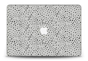 Black dots on grey Skin MacBook Pro Retina 15” 2015